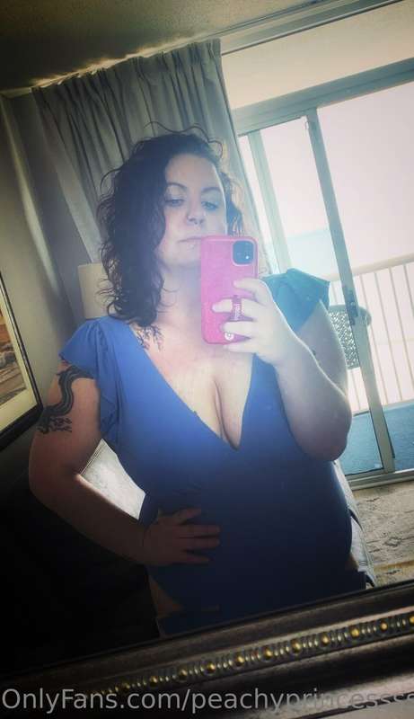 Gooood morning!!!!! ☀️ Take me back to the beach 🏝️