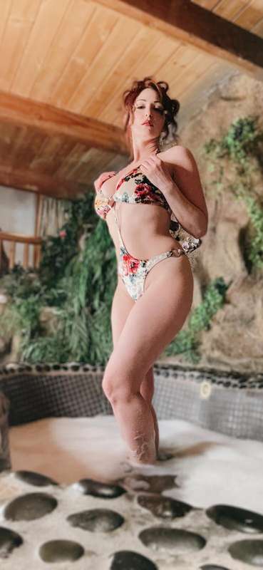 Thoughts on this bikini? ❤️