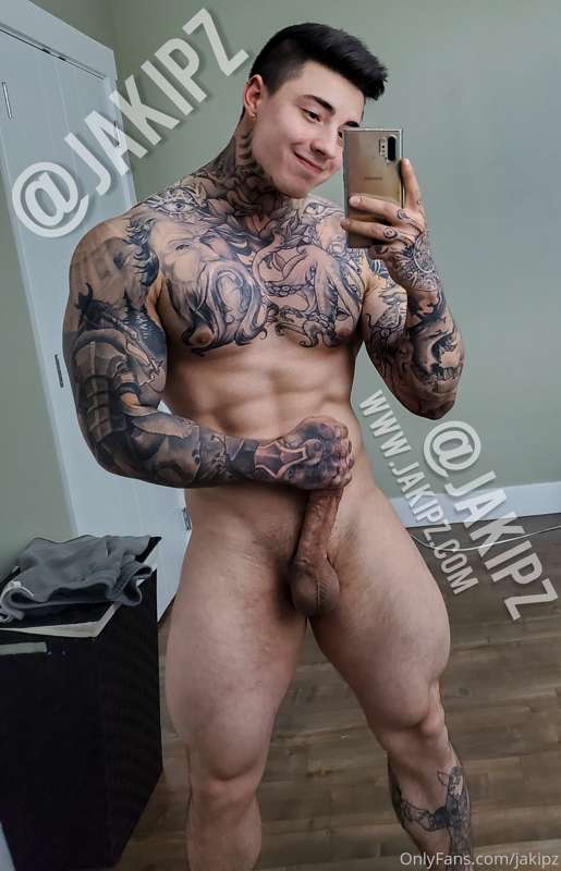 Swipe for full sized pictures 😳
Hopefully of my content has .. 3