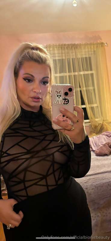 Bionicbeautybaddie - Onlyfans - 20 Nov, 2024