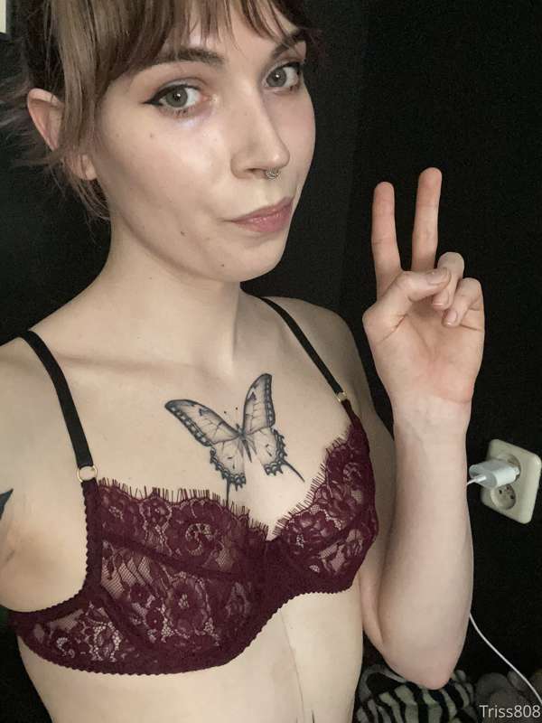 Hi everyone ❤️

Got a cute new picture set for you all today.. 15