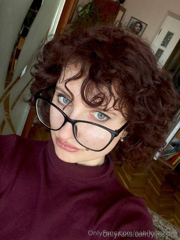 🔥 HOT FREE OFFER 🔥Miss originality @y.jessica 🍓 looking for ..