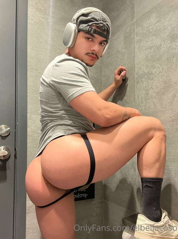 some hole to keep you fed while the new video uploads