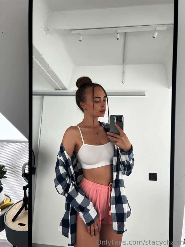 Share your home outfit in my DM, here 😋