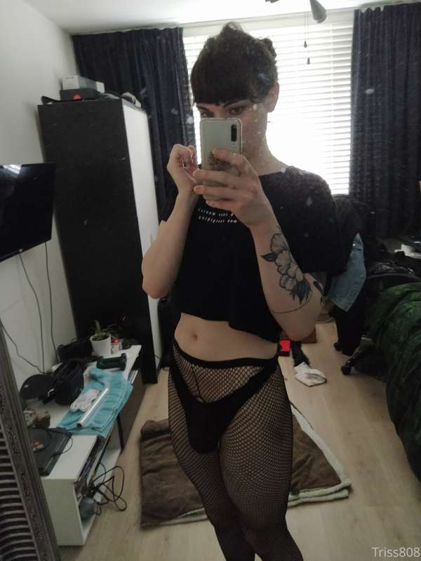 Hi everyone :) 

Wanted to try something a bit different for.. 11
