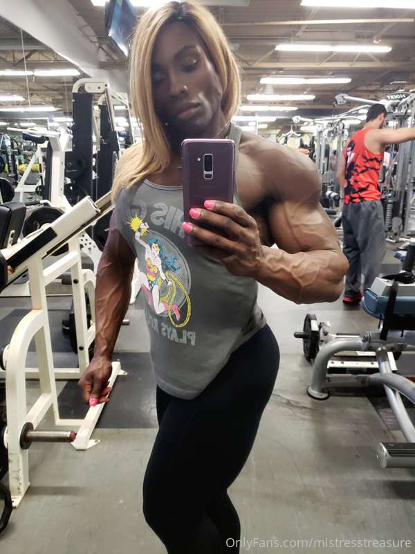 Blonde Ambitions 26