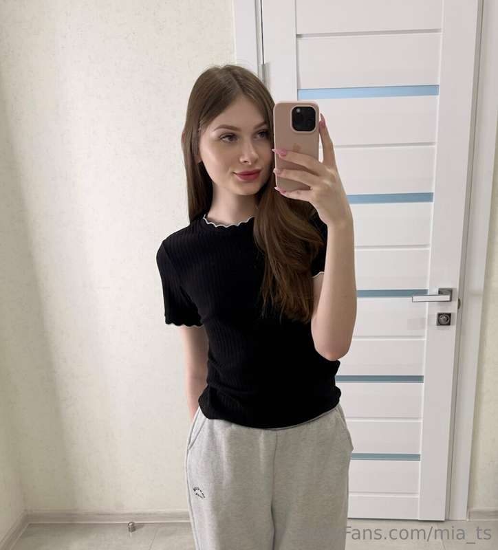 🏃‍♀️ Evening running is my time to refresh my soul and body!..