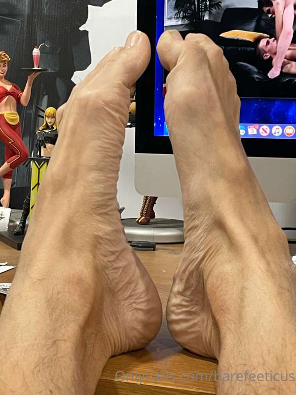 Barefeeticus - Onlyfans - 03 Jan, 2022