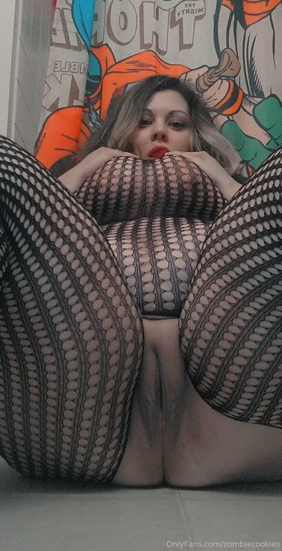 My newest bodysuit, like it? Definitely making some videos i.. 9
