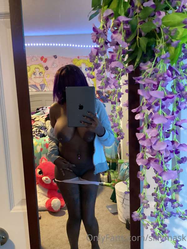 more ipad nudes cuz they’re so fun