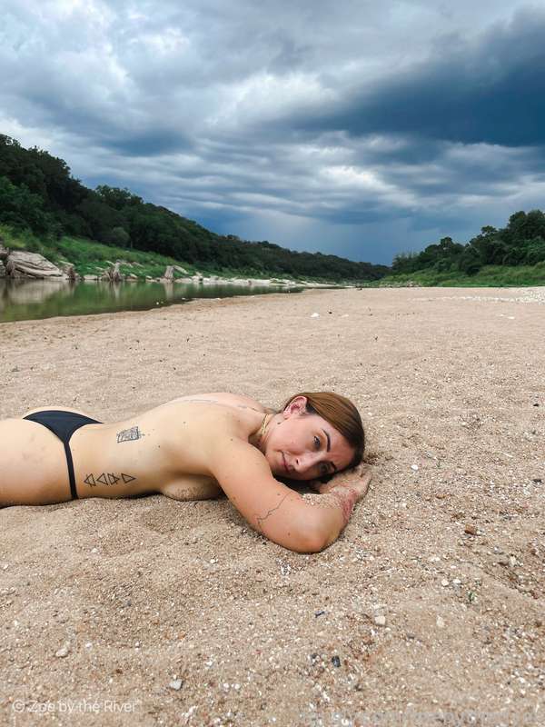 Zoebytheriver - Fansly - 06 Sep, 2021 3