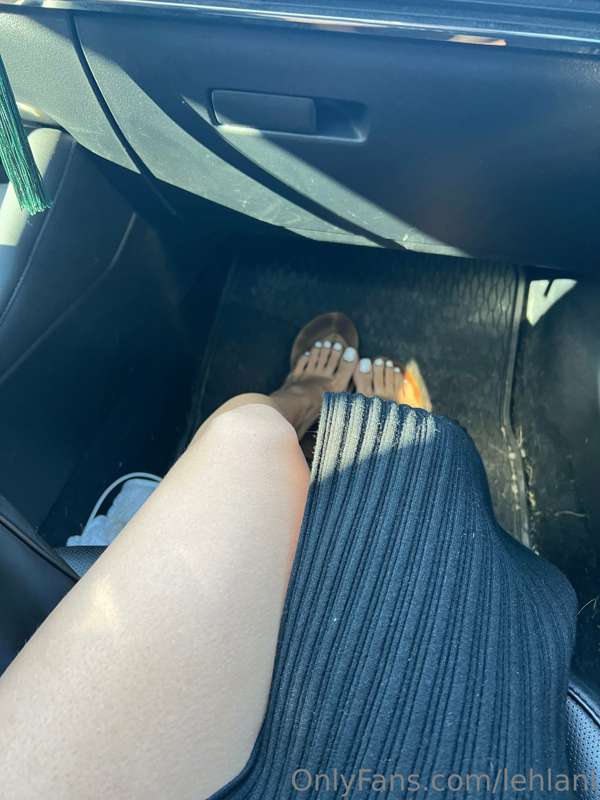 Getting chilly out there 🍁 I got goosebumps 🥹 
Still nice en.. 2