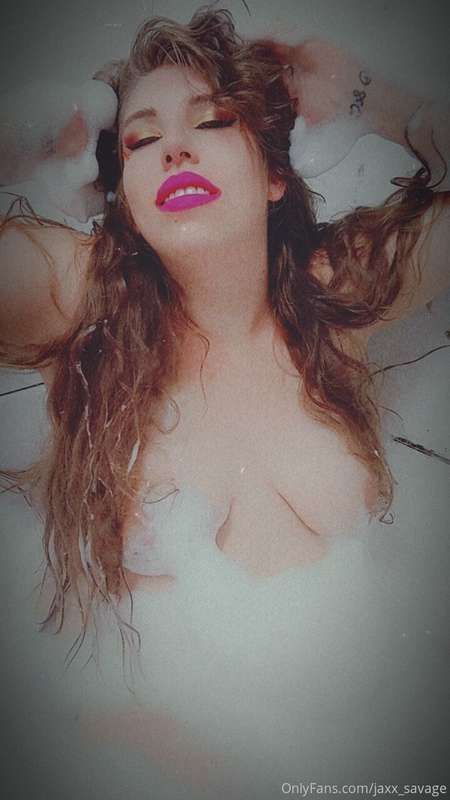 Bathtub chaos 🔥🔥🔥💯 guaranteed to blow your mind 😉 2