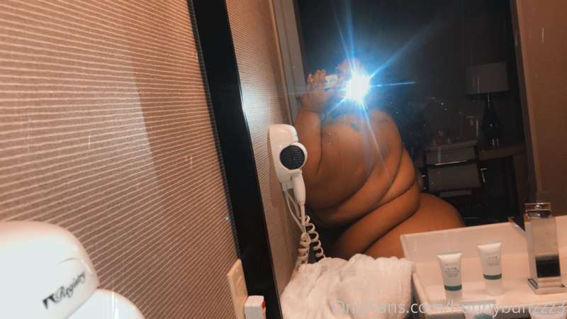 Hunnybunzzz3 - Onlyfans - 23 Jul, 2021 1