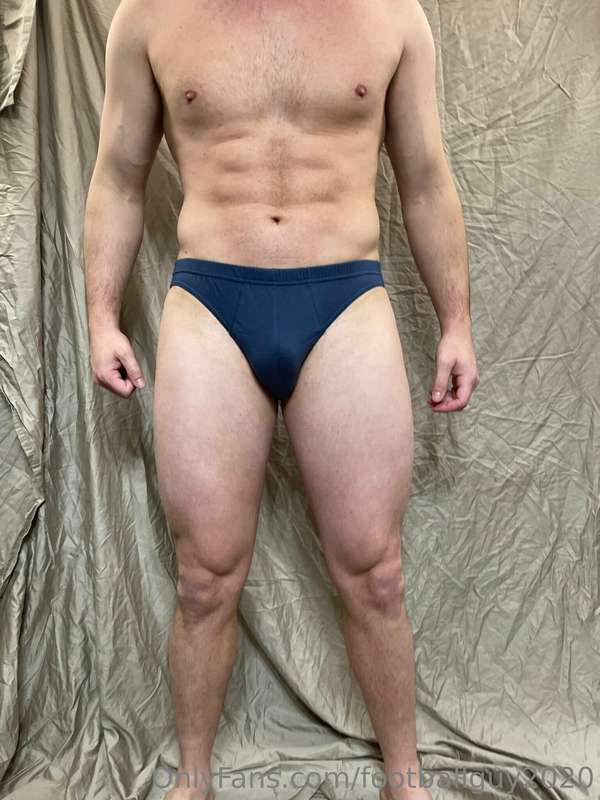 Such an amazingly HOT body! 13