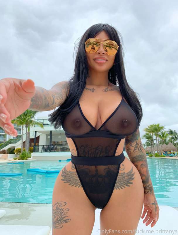 Let me hold your COCK😏
🔞 OnlyFans.com/SeeBrittanya 
📸 OnlyFa..