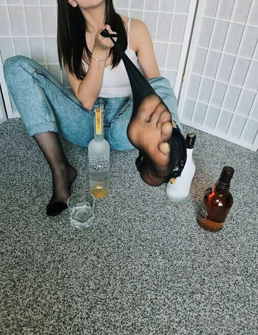 you + me + my feet + alcohol = A party for your dick! 

I've.. 6