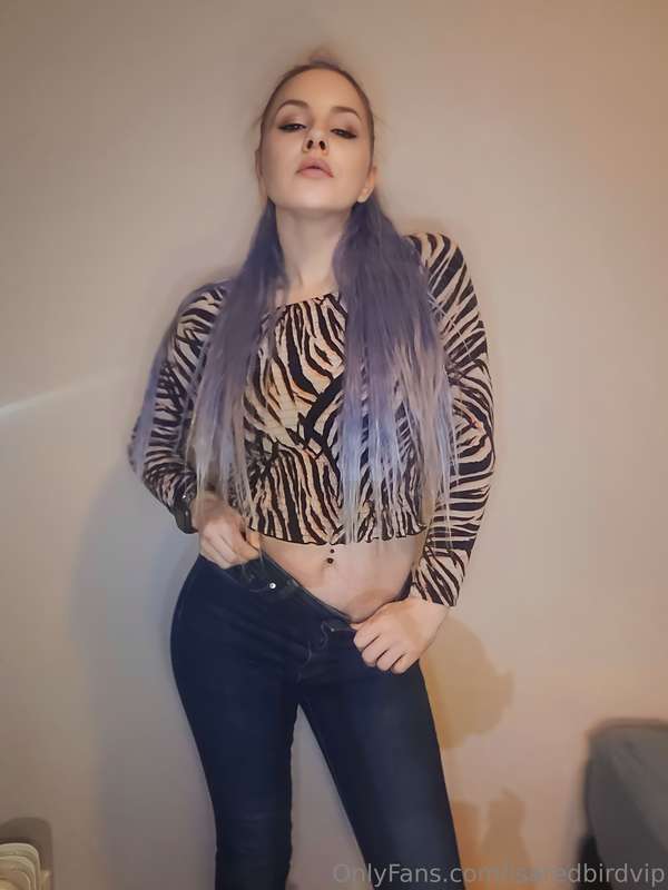 Isaredbirdvip - Onlyfans - 19 Jul, 2024