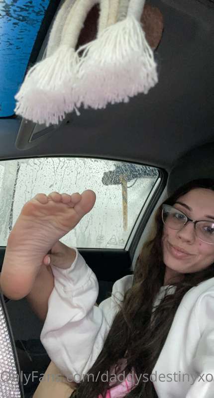 Quick car wash selfies,
What do you want to see in the ppv t.. 3