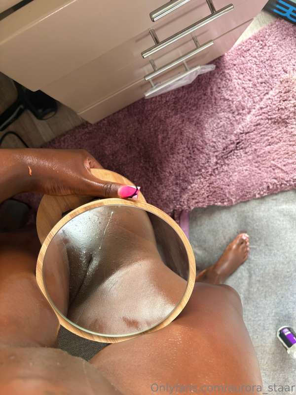 Mirror pussy pics 2