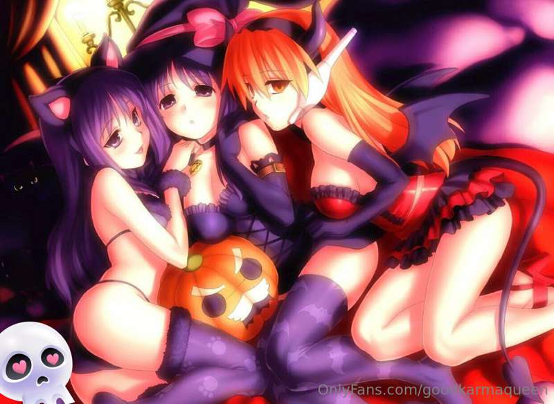 WOO HOO - It's Halloween EVE!!!!!

Did you go to any Hallowe..