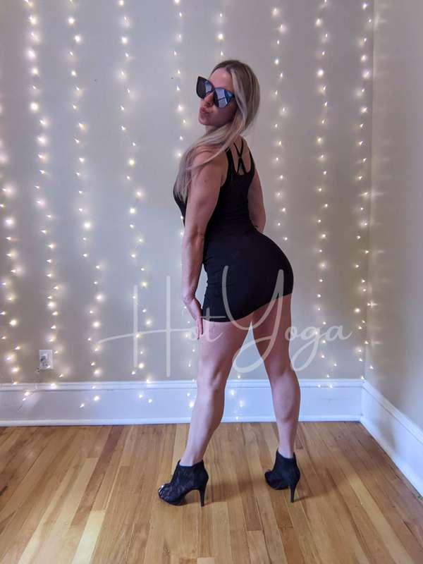Do I suit this outfit?
