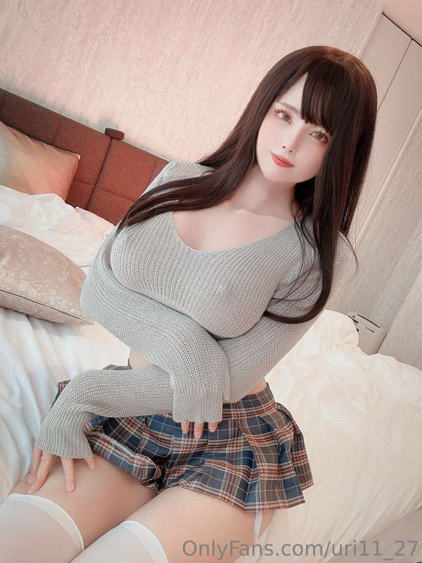 please tell me what everyone likes🫶🏻

My dear    Sung.

Than.. 4