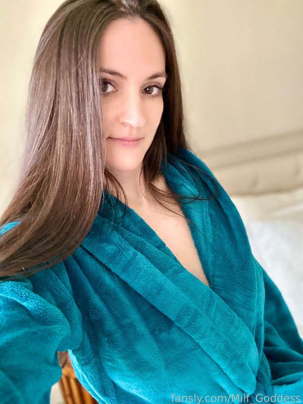 Milf_Goddess - Fansly - 06 Feb, 2024