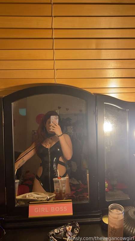 Thevegancowgirl - Fansly - 02 Jan, 2024