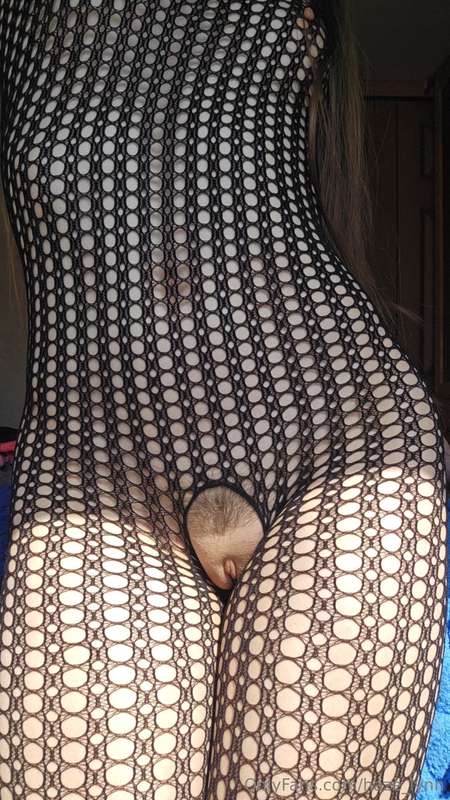 This new crotchless bodysuit frames my pussy beautifully 5