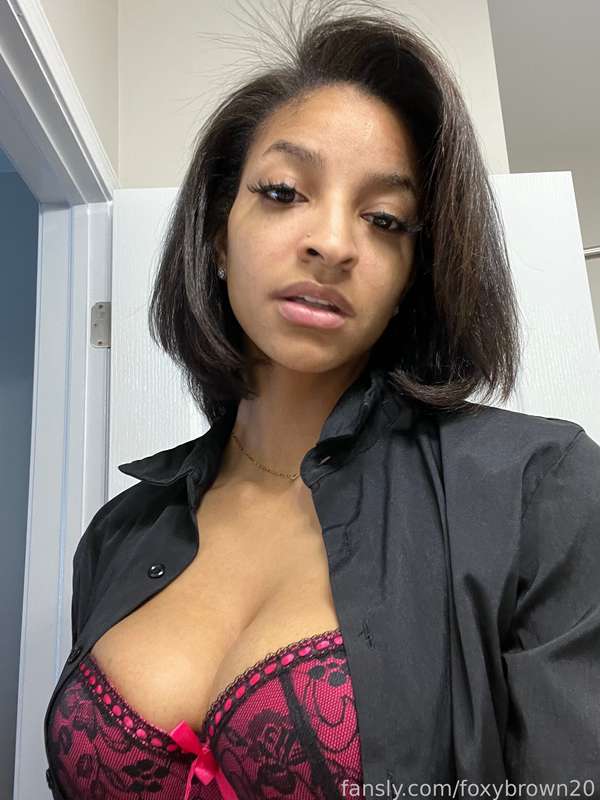 Foxybrown20 - Fansly - 02 Apr, 2024 21