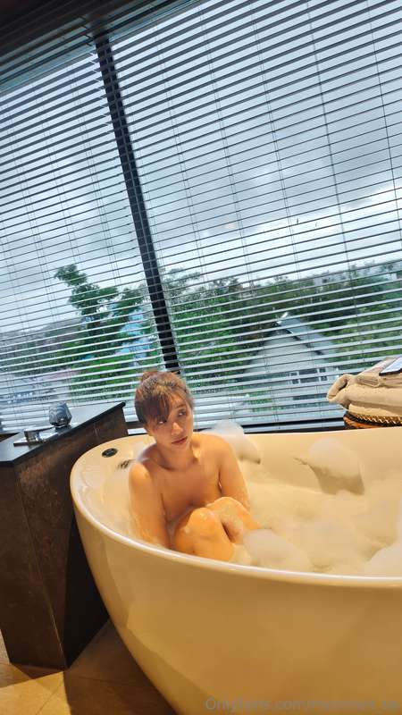 do you like bath time? 😋because i saved the warmest spot jus.. 9