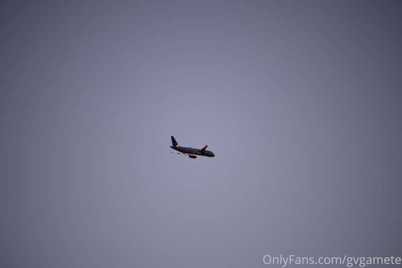 Sun and aircraft going in for a landing together