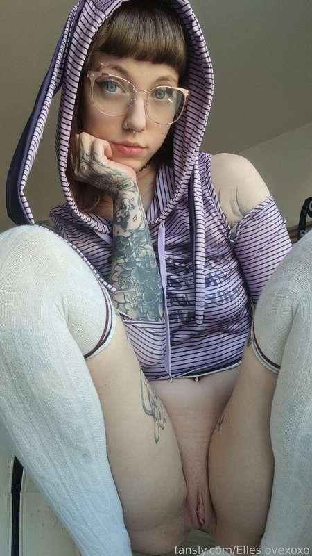 Elleslovexoxo - Fansly - 28 Mar, 2025