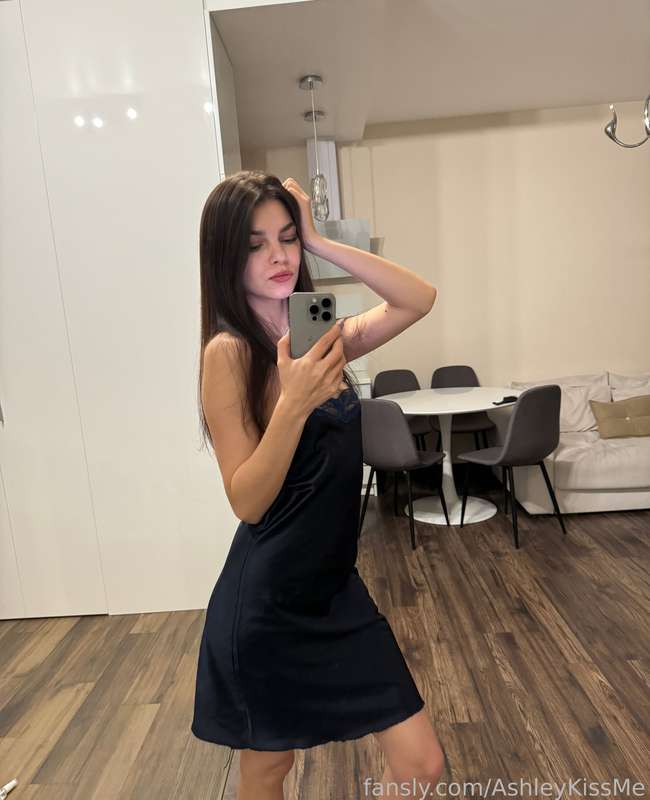 Ashleykissme - Fansly - 04 Nov, 2024
