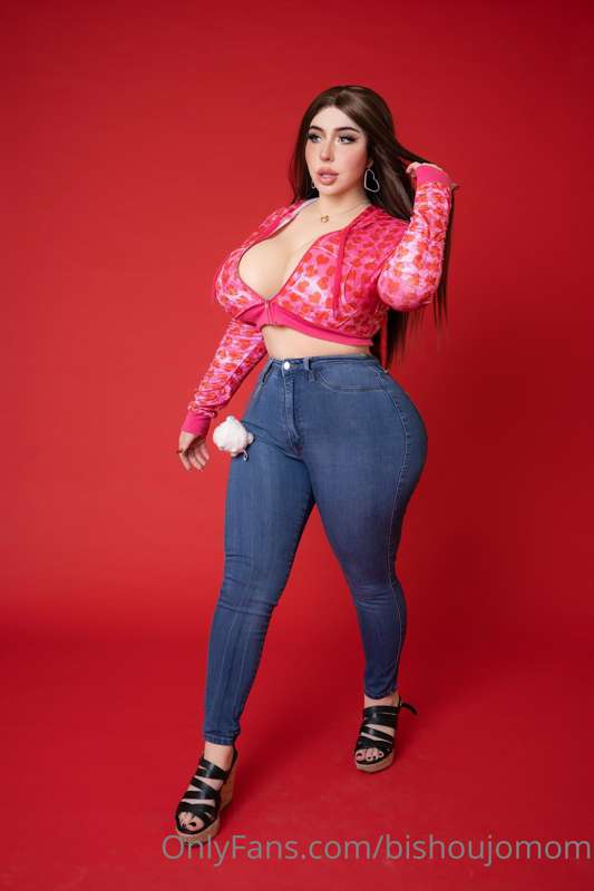 Juliette’s Body 😈💞 Would you let me devour you? 2