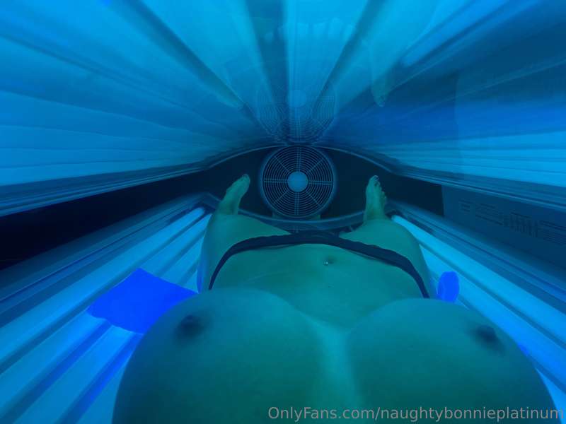 No tannlines today ;)
