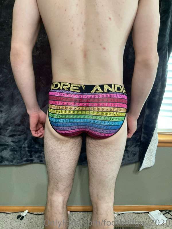 Andrew Christian looks pretty good on me! Set 1 26