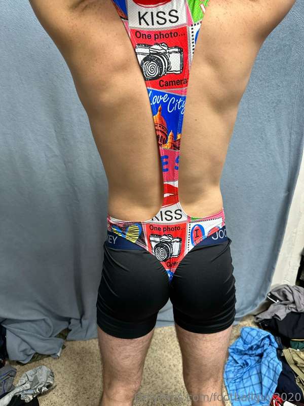 Not sure what this is the private is wearing! 18