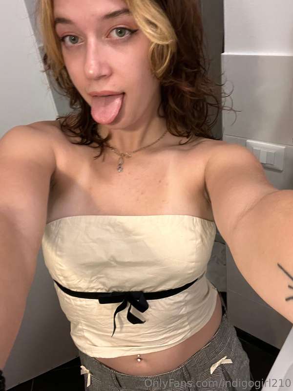 feels like i’m all dressed up😘 2