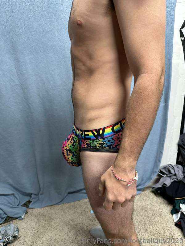 The private in AC briefs! 26