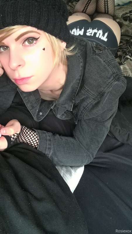 Cum slut 5/? x lotta Selfie 6