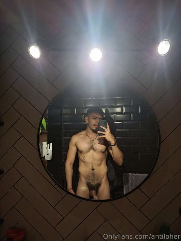 Recién acabo de preñ4r a un cul0 delicios0, quieren ver?🤤