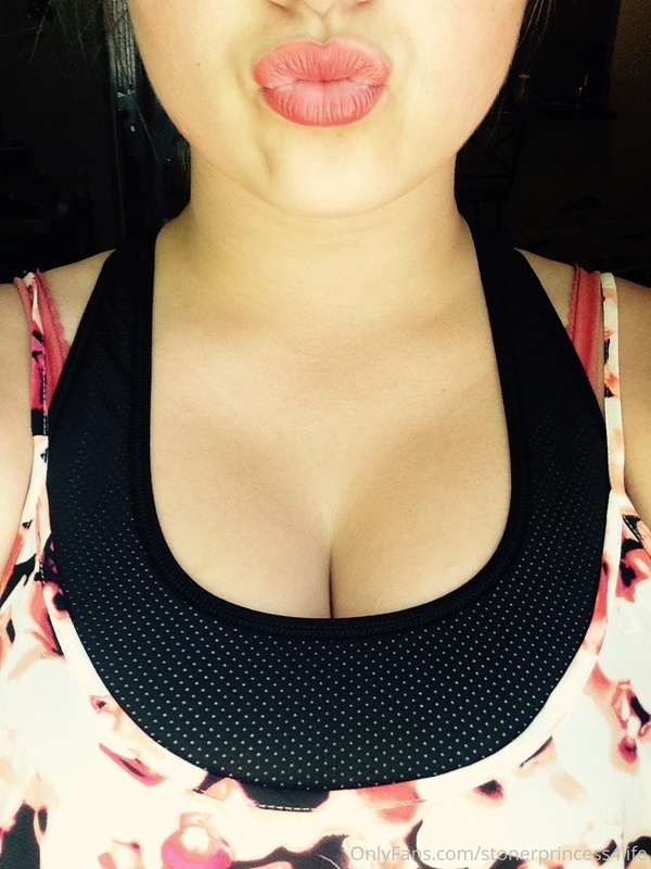 Stonerprincess4Life - Onlyfans - 30 Oct, 2021