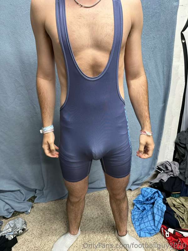 Wrestling singlet wearing private! 9