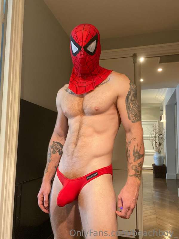 Happy Halloween cum suckers 🎃 from your favourite friendly n.. 7