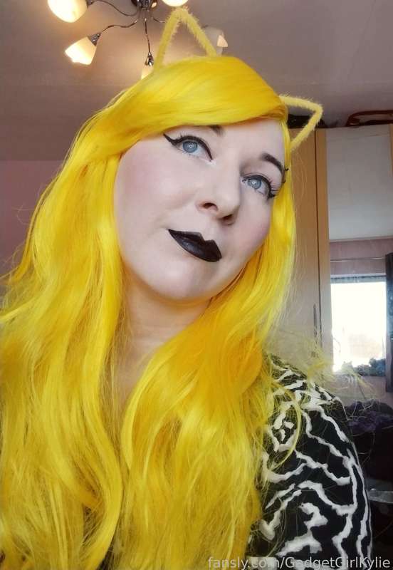 Gadgetgirlkylie - Fansly - 15 May, 2024