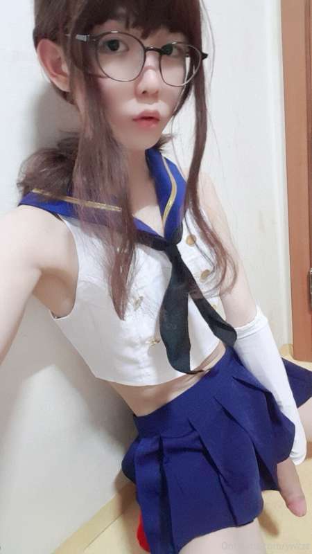 finally!! cumlube is shipped on saturday. I will take a vide.. 5