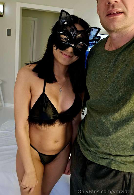 Before my most recent video with this awesome Latina girl 🖤
..