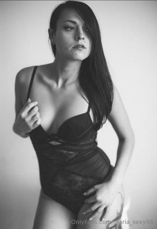 You thought you'd seen it all?😱  Meet MILFA @lina_morph a wo..